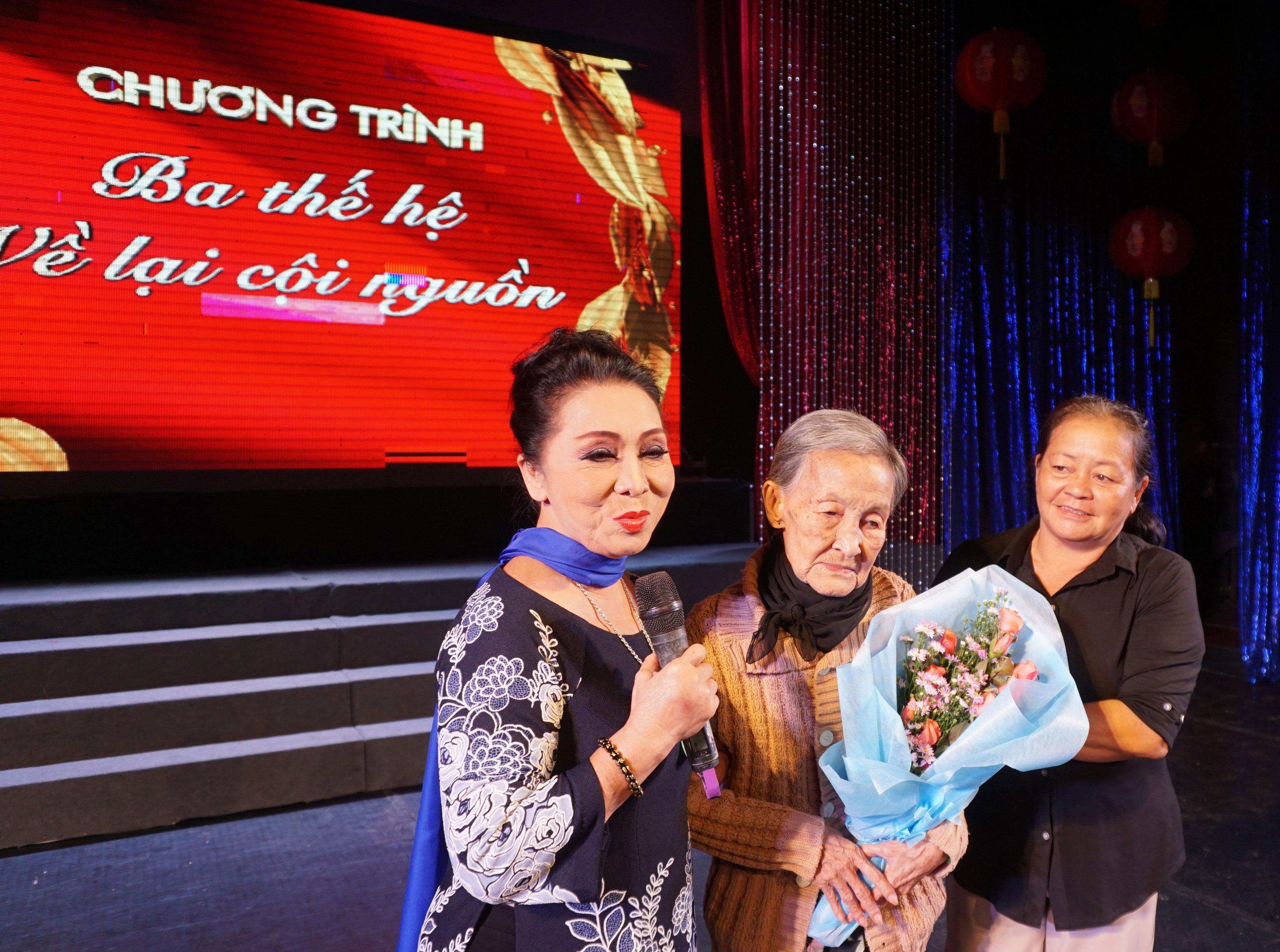 Hơn 40 triệu đồng giúp nghệ sĩ Hoài Dung