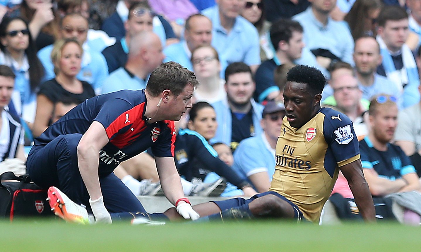 Nghỉ 9 tháng, Welbeck lỡ Euro 2016 cùng tuyển Anh