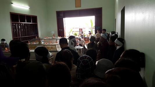 Nỗi đau xé lòng trước 4 quan tài của 4 bà cháu trong căn nhà nghi ngút khói hương
