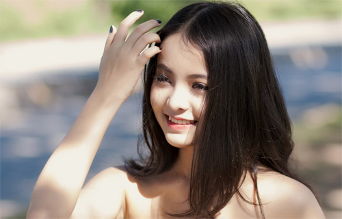 Ngắm cháu gái của cố đạo diễn Hồng Sến trên phim!