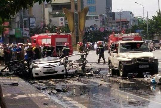 Nổ cháy taxi kinh hoàng ở Cẩm Phả, 2 người tử vong