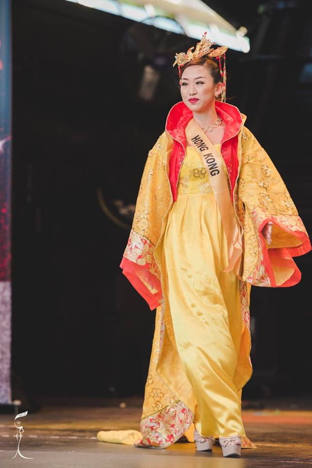 Hoa hậu Hồng Kong cũng bị chê xấu