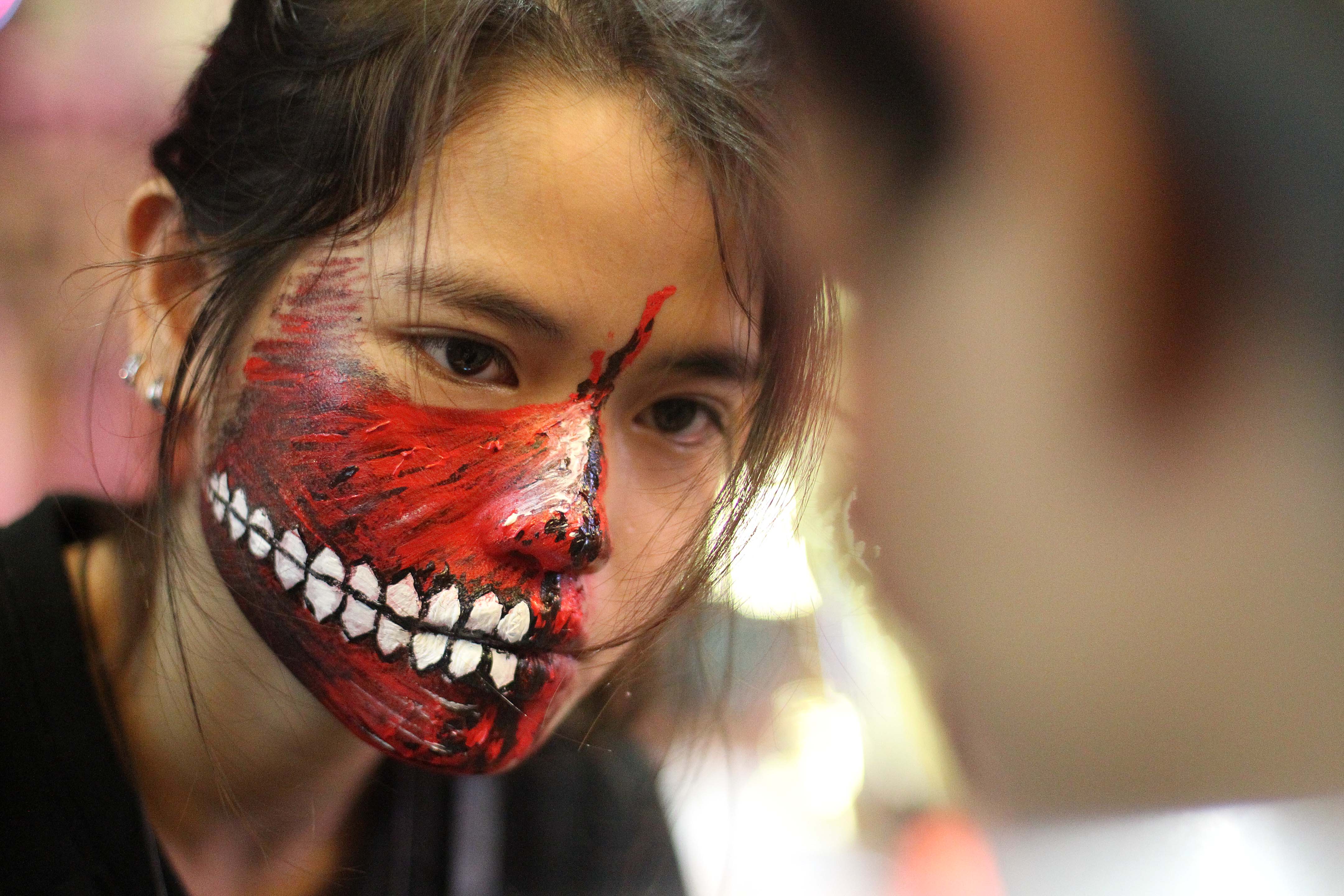 
C&oacute; lẽ &ldquo;phố T&acirc;y&rdquo; B&ugrave;i Viện l&agrave; nơi c&oacute; nhiều ma nhất trong đ&ecirc;m Halloween
