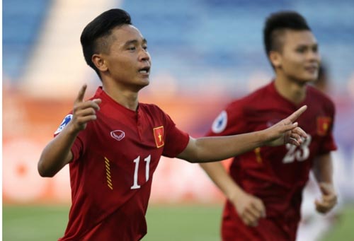 Xem U19 Việt Nam, nhớ… HLV Miura