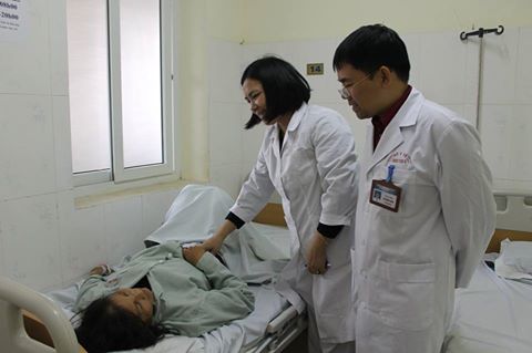 Bệnh nhân H.T.S. tỉnh táo sau ca can thiệp nội soi gắp dị vật