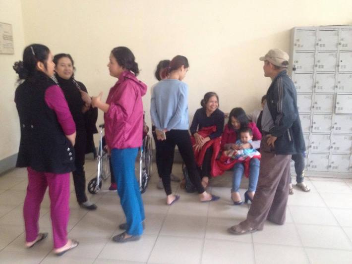 Người dân sau khi hoảng sợ bỏ chạy