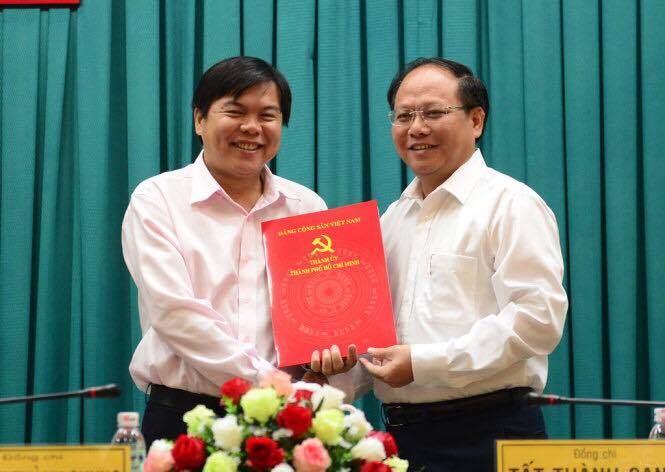Ông Tăng Hữu Phong giữ chức Phó Bí thư Quận ủy quận Tân Phú
