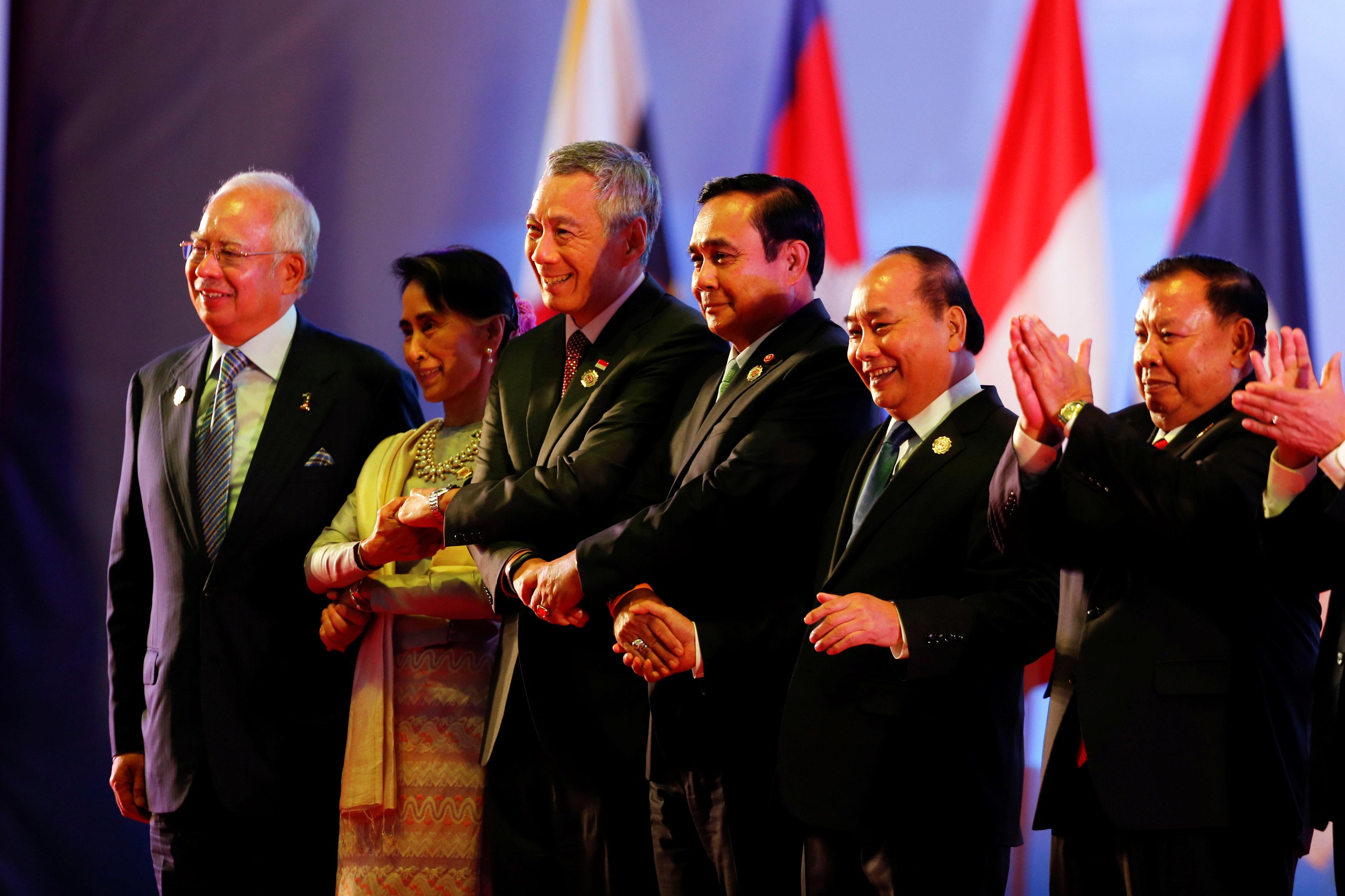 ASEAN quan ngại đảo nhân tạo
