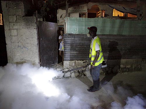 Cúm hoành hành ở Nga, Zika tiếp tục đà lây