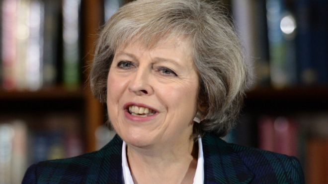 Bầu thủ tướng Anh: Bà Theresa May thắng dễ vòng đầu