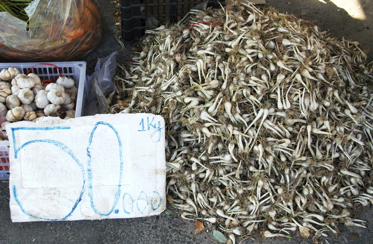 Củ kiệu miền Trung đắt hàng