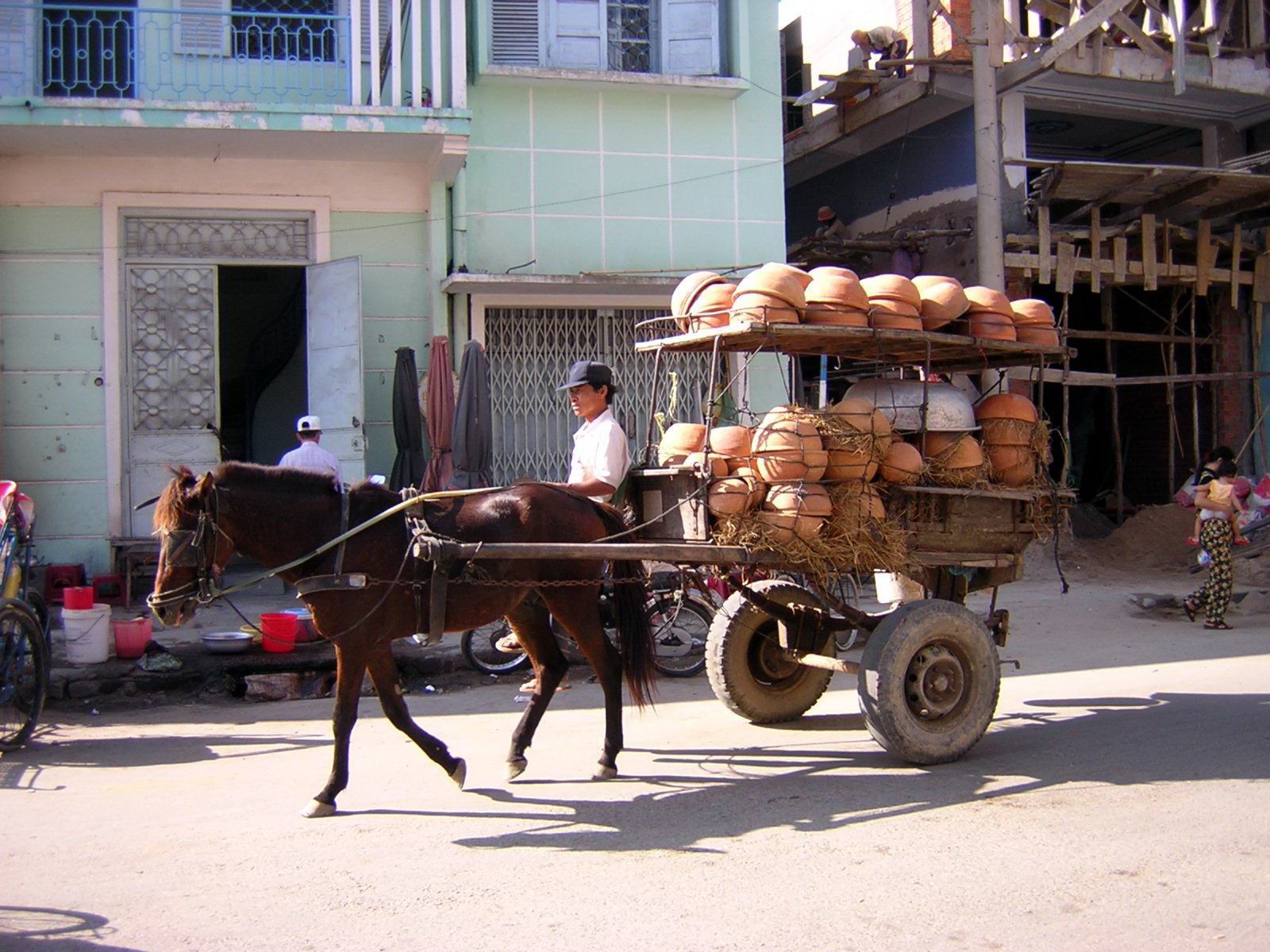 Những người "lộc cộc" ở xứ xương rồng