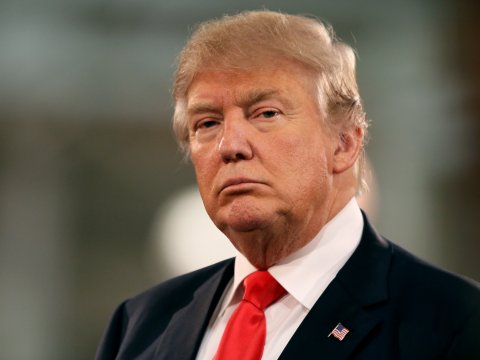 Tỉ phú Trump bị "người nhà" chống đối