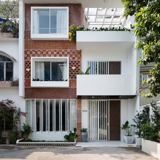 Biến căn nhà cũ kỹ trở nên sang trọng