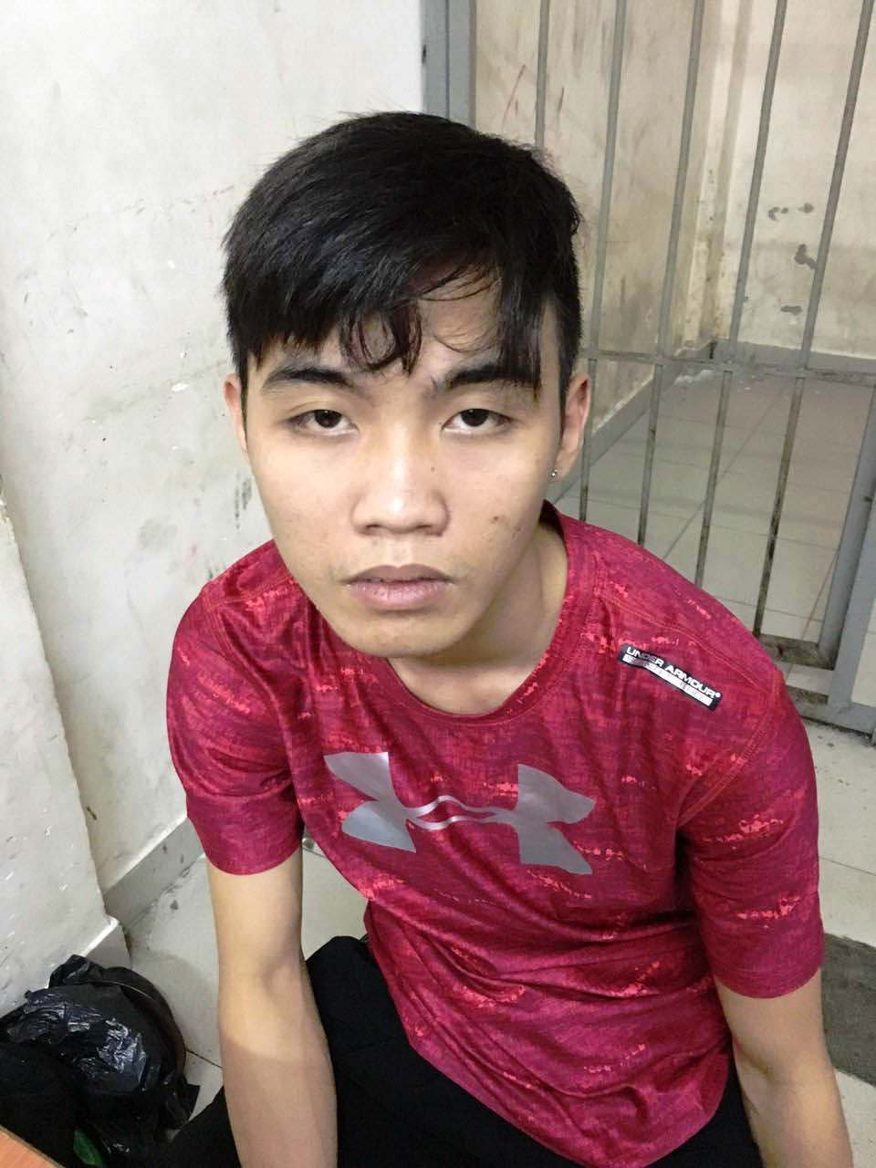 Hai nghi can tại cơ quan công an