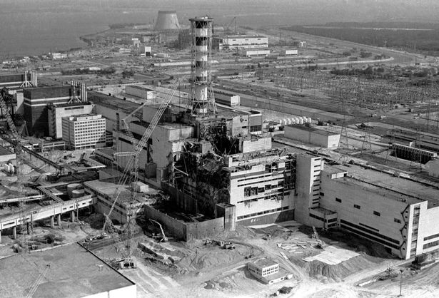 L&ograve; phản ứng số 4 sau thảm họa. Ảnh: REUTERS