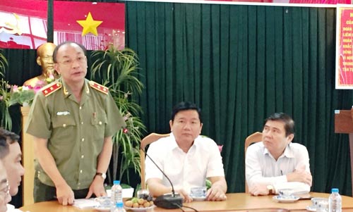 Giữ bình yên cho TP HCM
