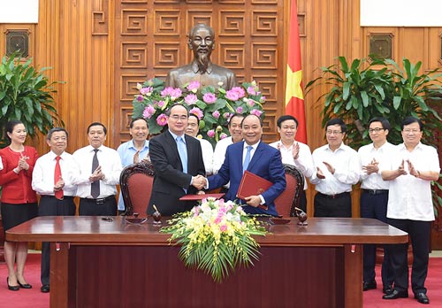 Phối hợp giảm nghèo, xây dựng nông thôn mới