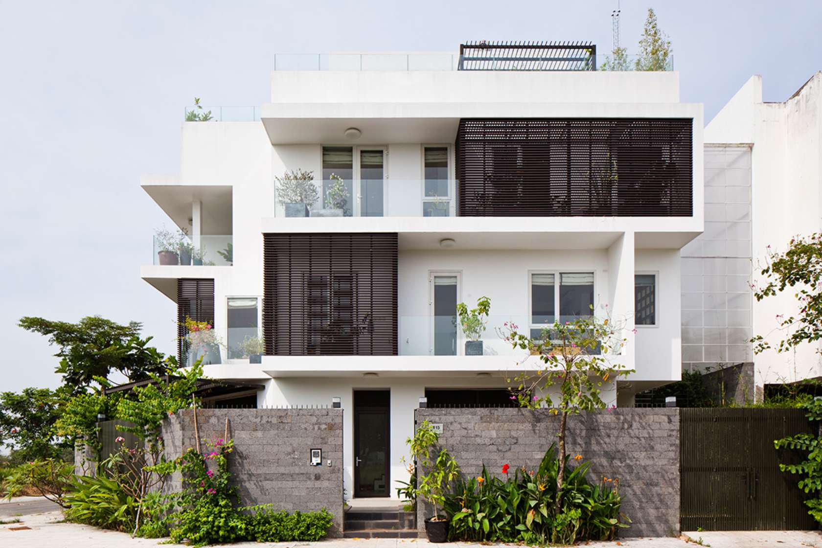 
Cần x&aacute;c định tổng quan cho ng&ocirc;i nh&agrave; đẹp của bạn
