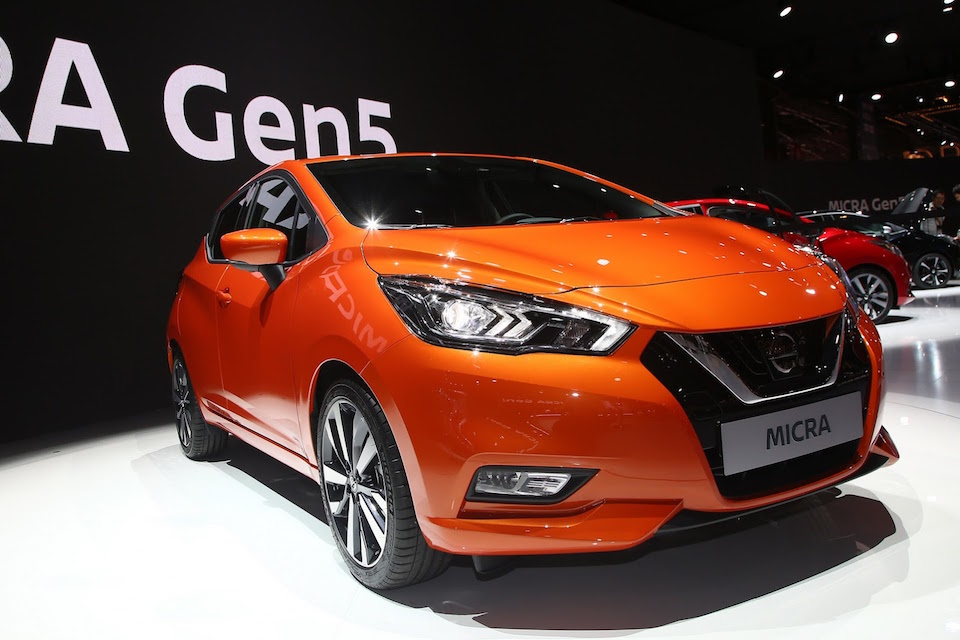 Nissan Micra 2017 ra mắt - thách thức Toyota Yaris