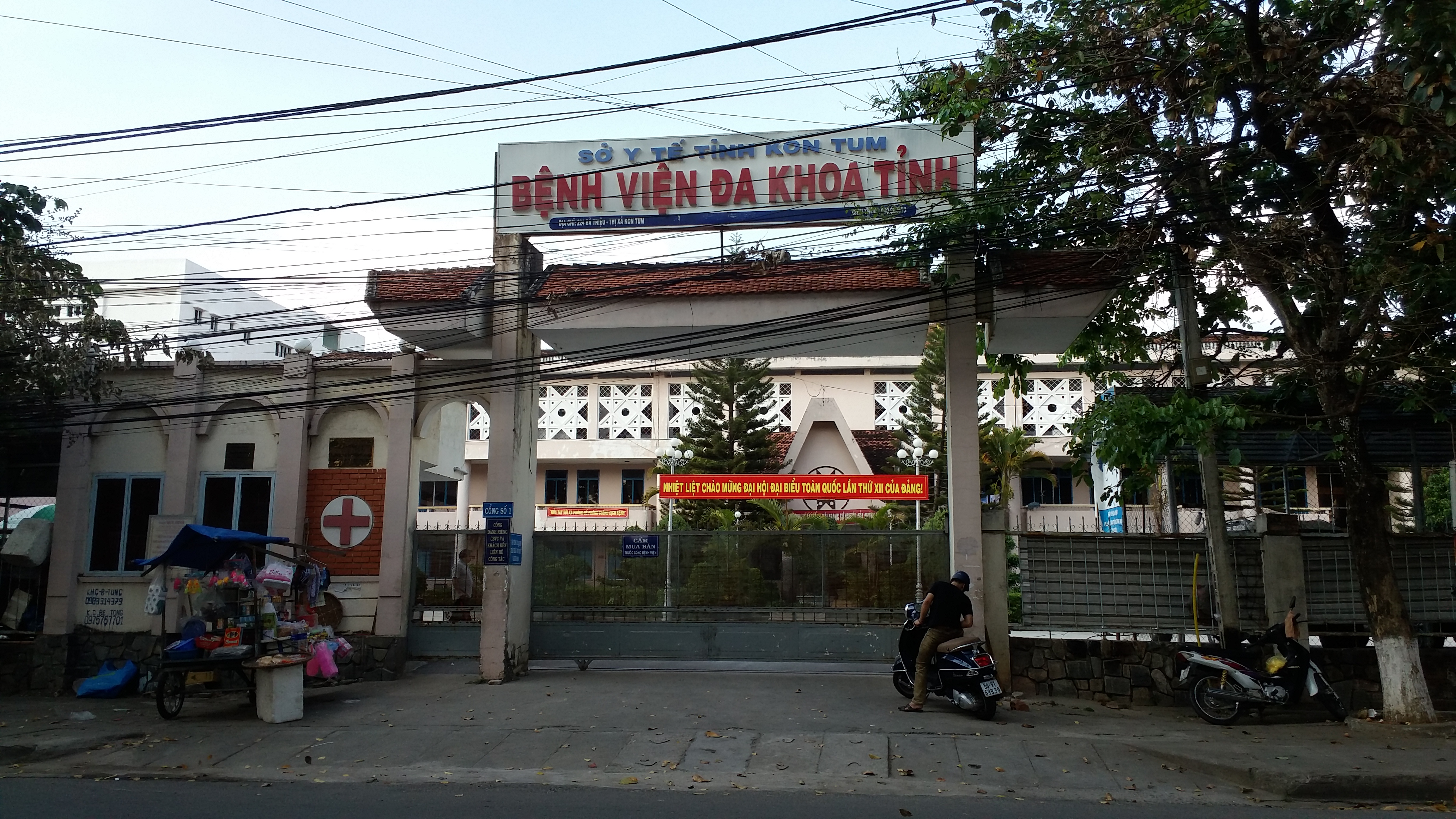Người nhà tố bệnh viện tắc trách để trẻ sơ sinh tử vong