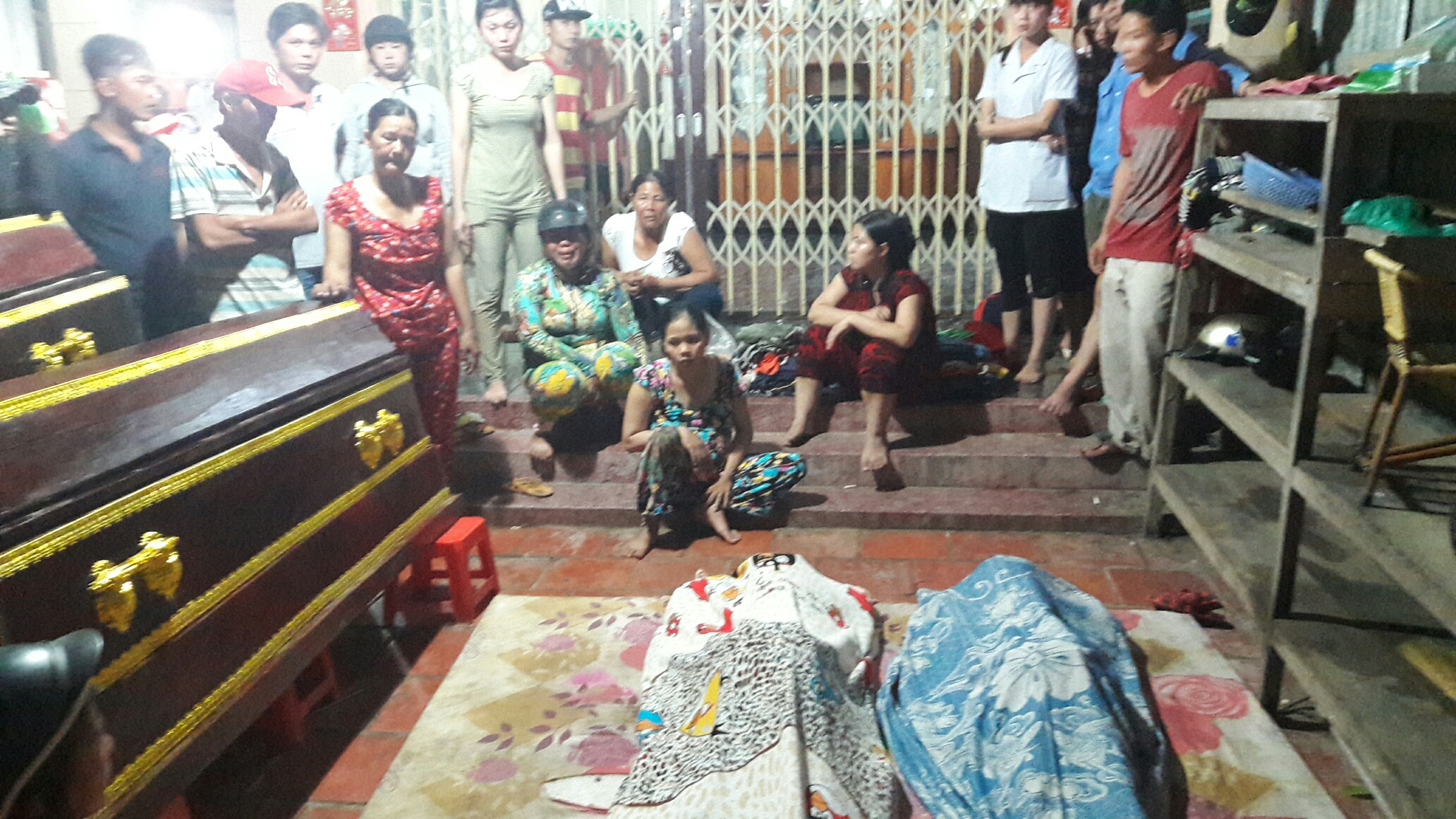 Cứu em gái, 2 anh em ruột cùng chết đuối thương tâm