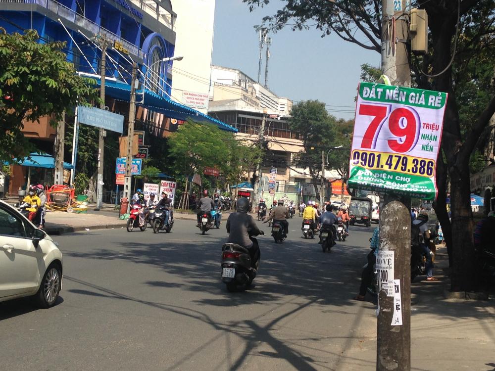 Khu Đông TP HCM tràn lan đất giá rẻ