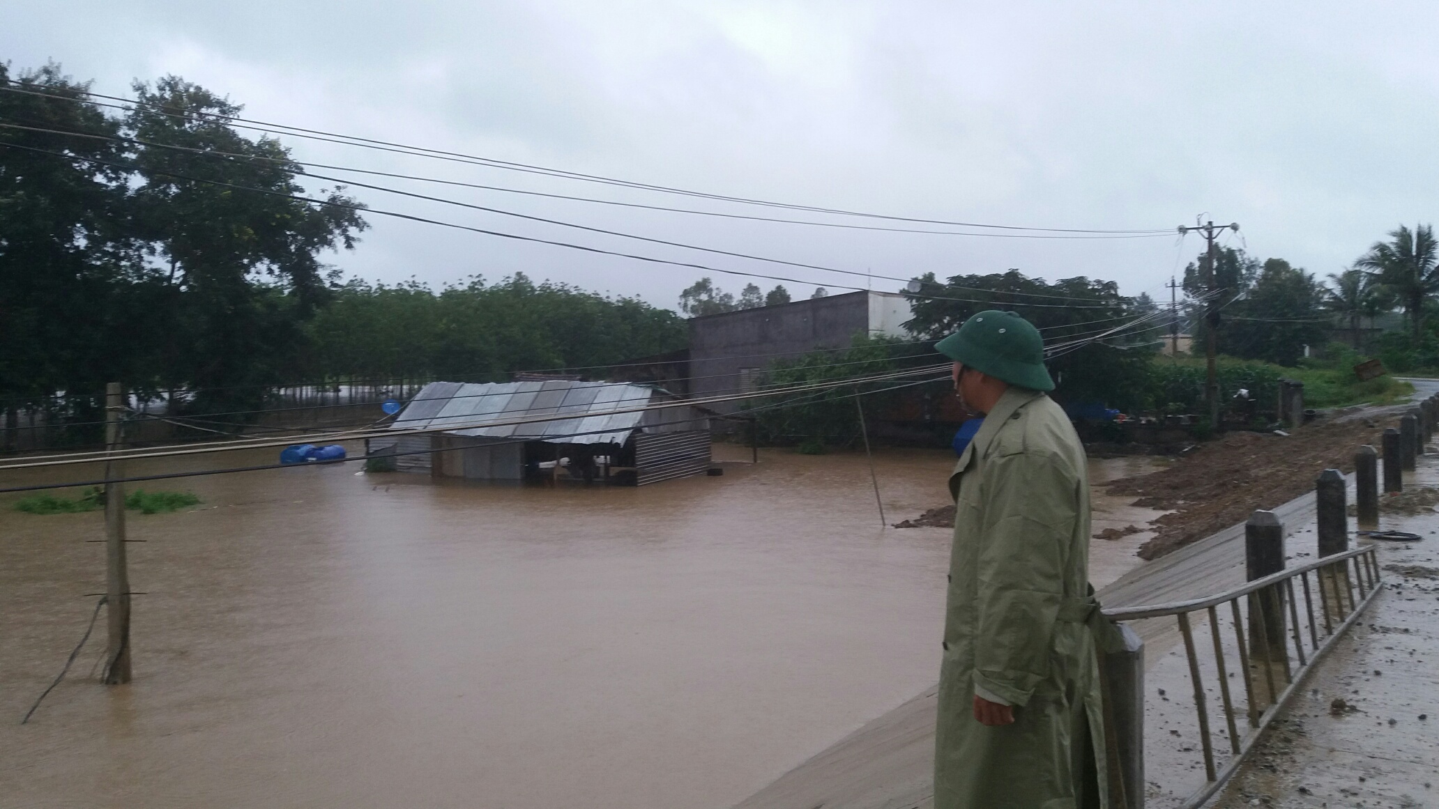 Có những ngôi nhà bị ngập sâu hơn 2m