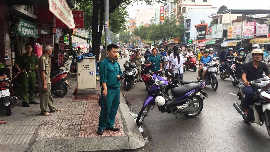 Hiện trường vụ chém người kinh hoàng