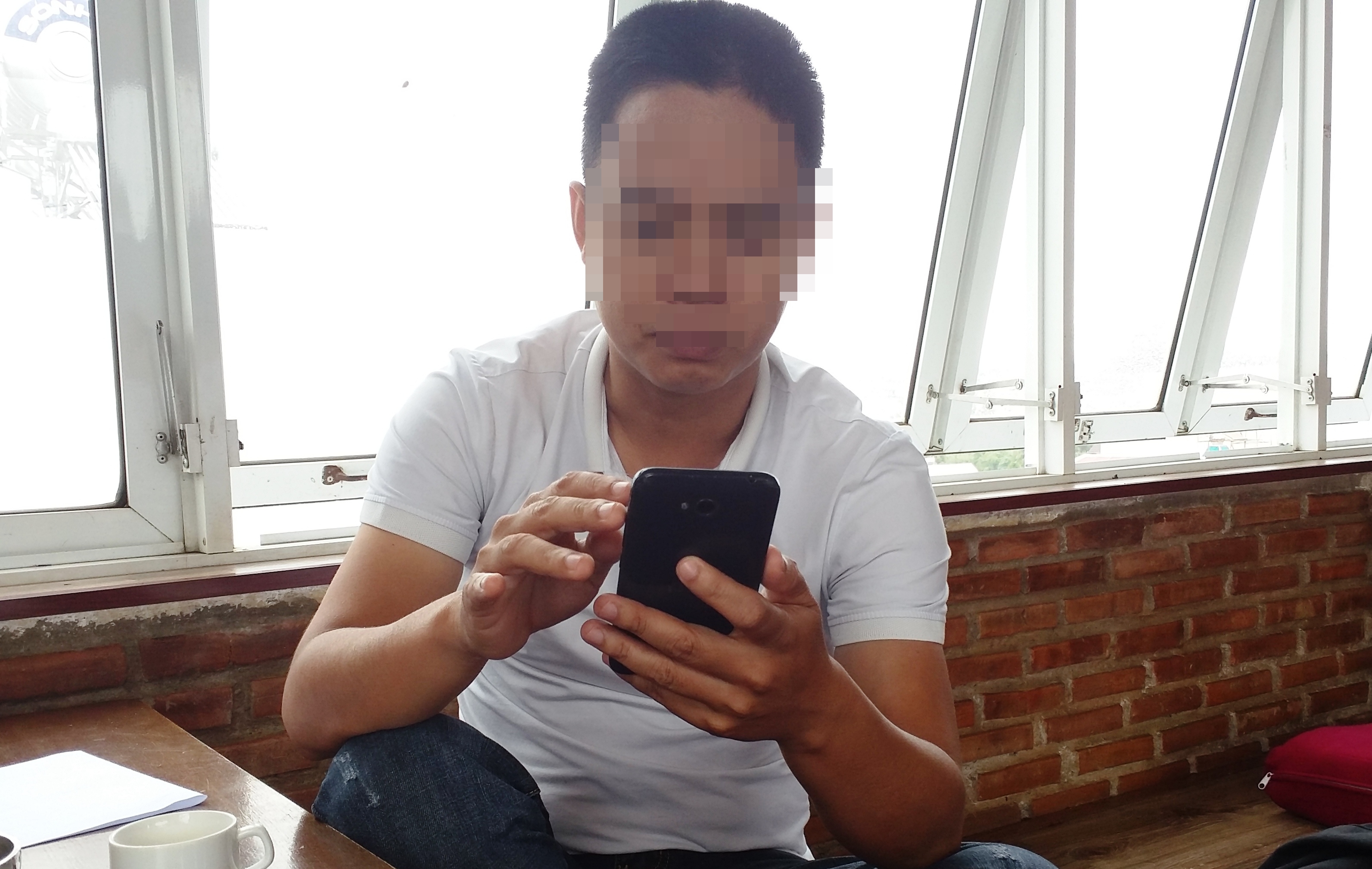 
Nhiều bạn trẻ đam m&ecirc; Pokemon Go
