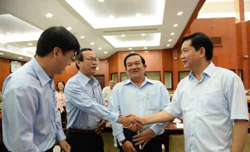 TP HCM bàn giải pháp đột phá