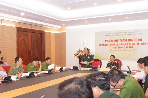 Lộ lỗ hổng quản lý vũ khí