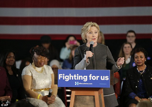 Bà Clinton cảnh báo Trung Quốc