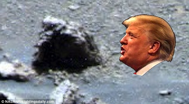 Ông Trump được người ngoài hành tinh giúp?