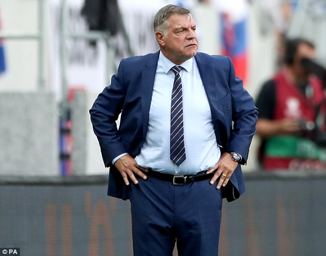 Sam Allardyce nhiều khả năng sẽ tái xuất ở Crystal Palace