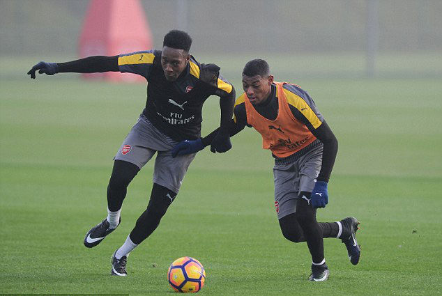 Arsenal nhận tin vui trước derby thành London