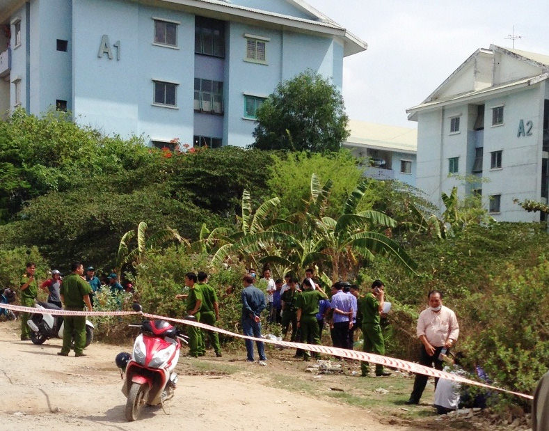 TP HCM: Thi thể người phụ nữ nhét trong bao tải, nghi bị sát hại