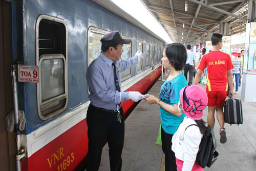 Phải thôi bao cấp ngành đường sắt