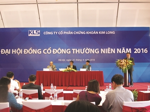 KLS giải thể: Tiếc hay thương?