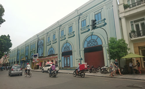 Đặc sắc phố đi bộ hồ Gươm