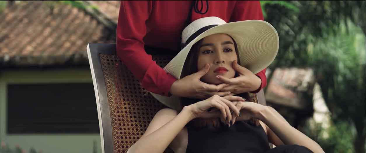 Ninh Dương Lan Ngọc trong phim “Phim trường ma”. (Ảnh do nhân vật cung cấp)