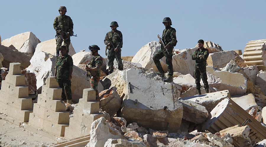 Quân Syria tiến vào thành trì IS