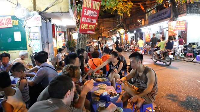 Bia hơi 'lọt sổ' quản lý