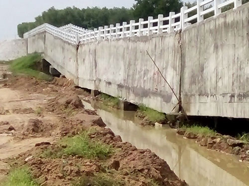 Sập cầu tiền tỉ khi chưa nghiệm thu