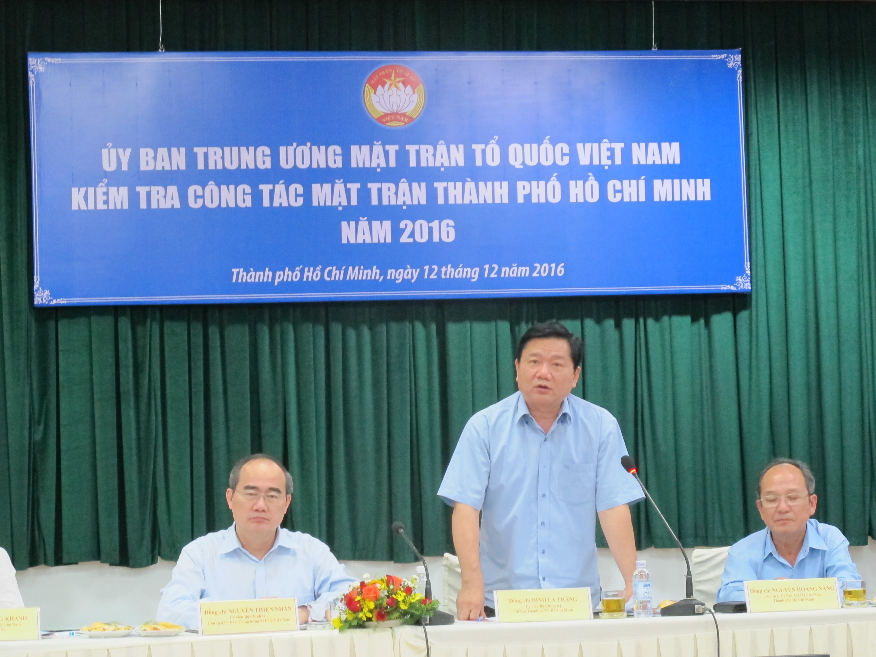 Bí thư Đinh La Thăng: Phải chủ động thông tin cho người dân