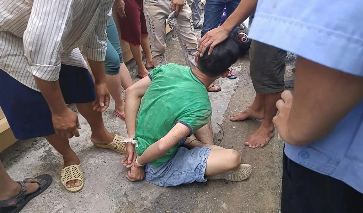 Treo thưởng để dân bắt cướp: Chưa ổn!