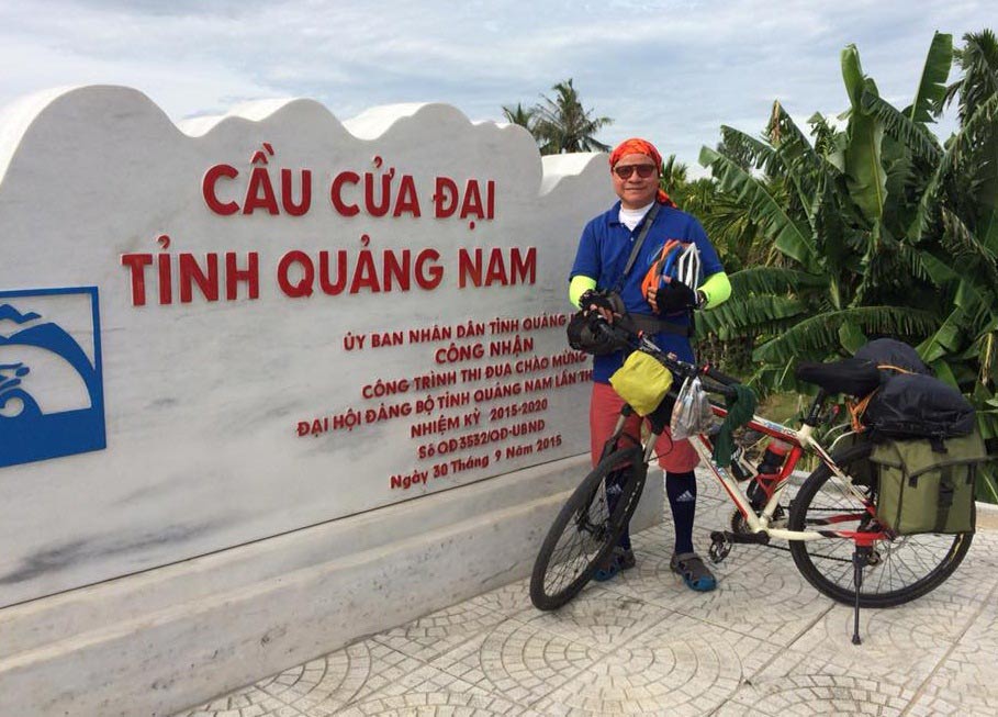 Nhà văn xuyên Việt đến miền Trung