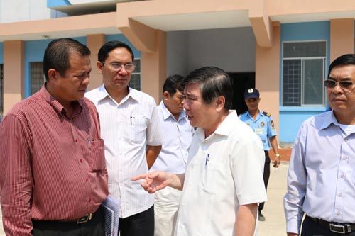 Tạo điều kiện cho người tái định cư trả nợ mua nhà