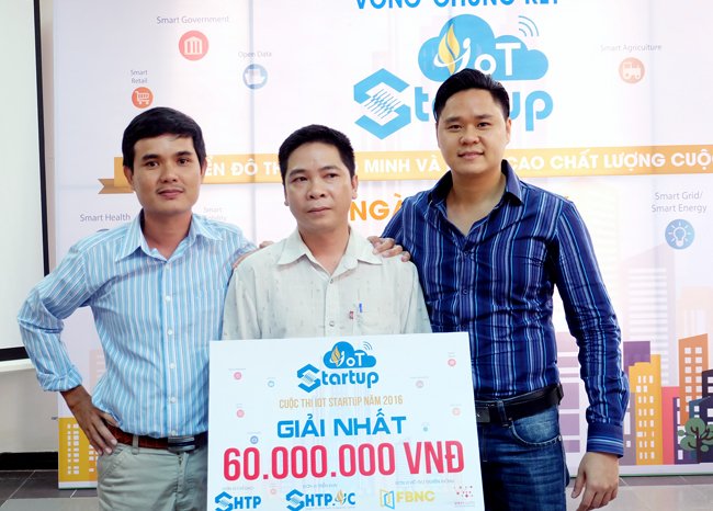 Chung kết IOT Startup 2016