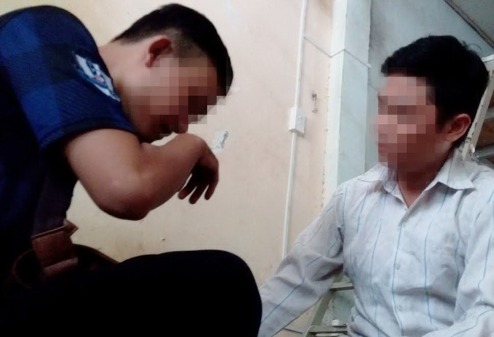 Vào thế giới mua bán chất kích thích
